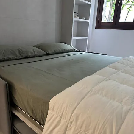 Stunning Deluxe Downtown Studio Busto Arsizio Exterior photo